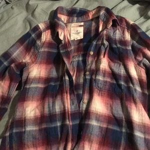 American Eagle lightweight flannel